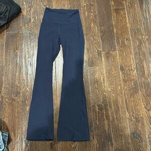 Lulu lemon groove high rise pant, navy blue, size 4